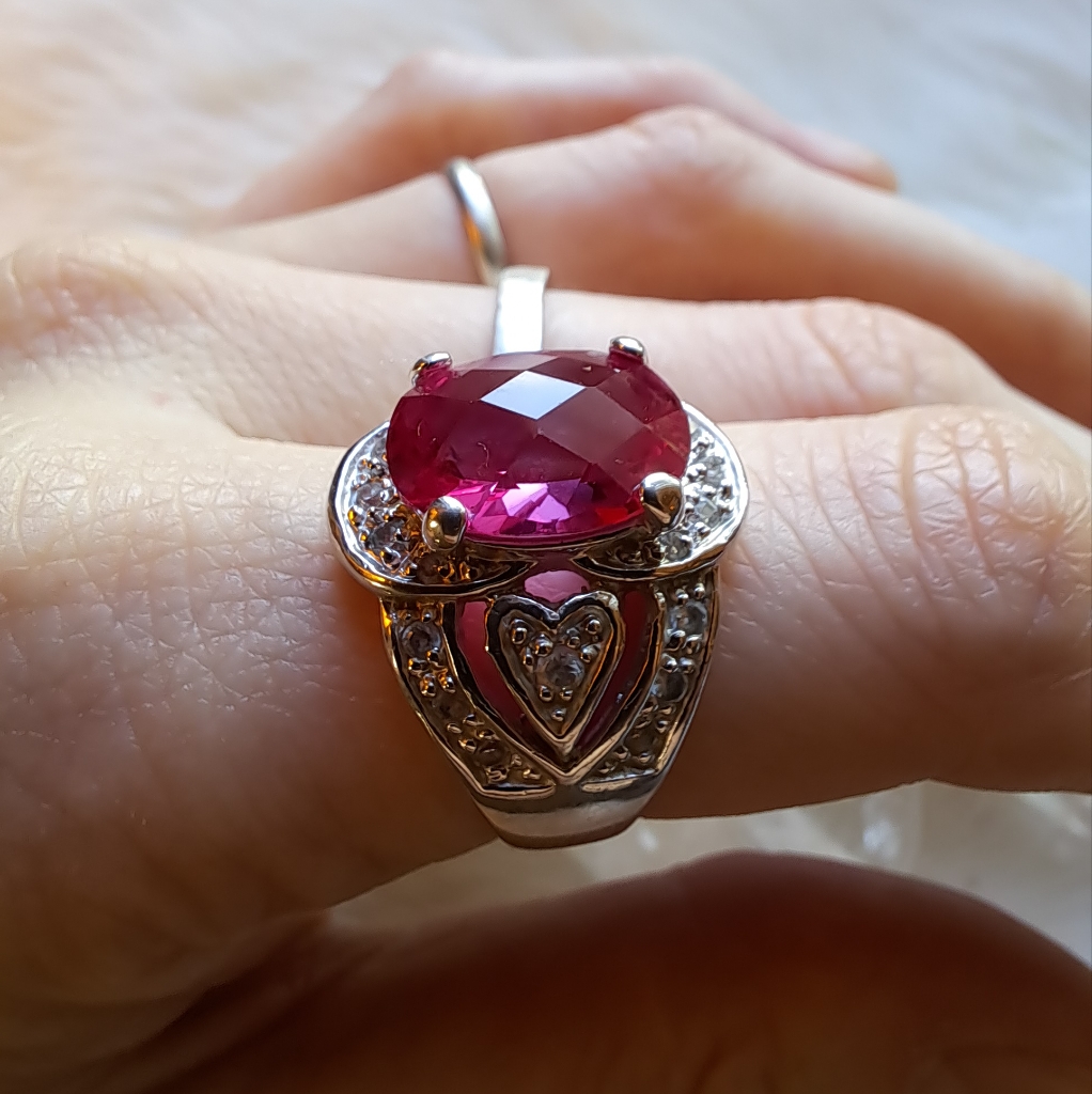 Sterling Silver & Ruby Ring - Size 7